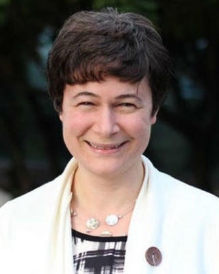 Naomi Calvo